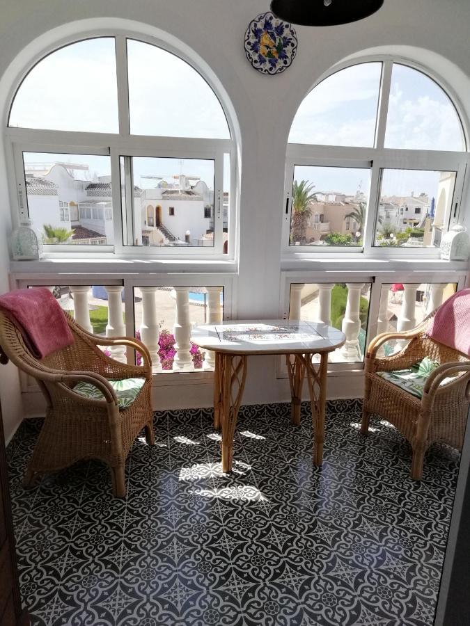 Villa Susana ตอร์เรเวียคา ภายนอก รูปภาพ